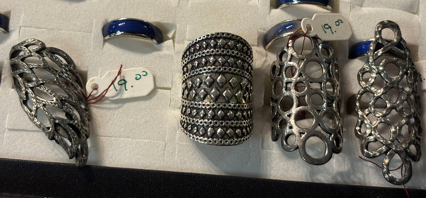 Sterling Silver Ring SSR01900