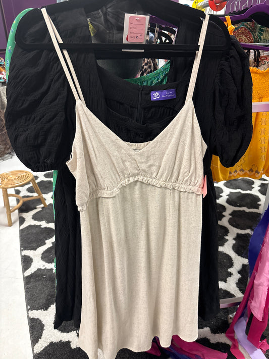 Dress D03